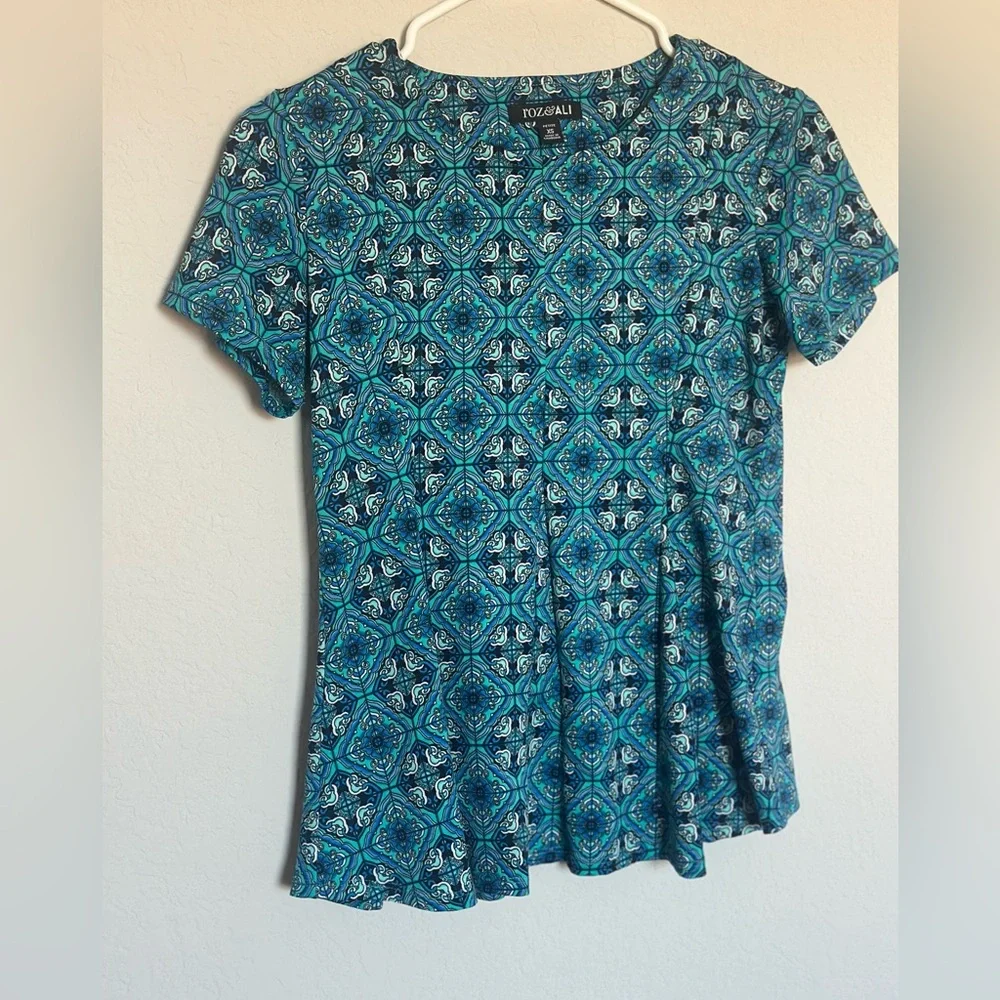 XS peplum pattern top - Picture 13 of 14